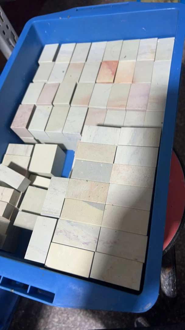 青田新矿练习章2.0x2.0x5、30方100米