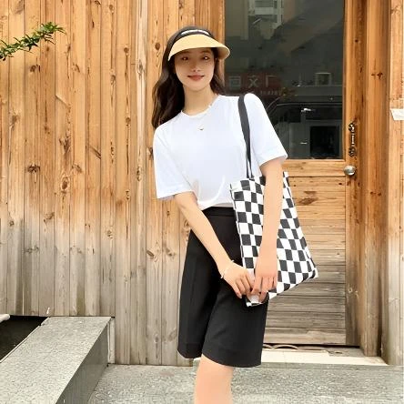 GIRDEAR/哥弟通勤时尚休闲百搭显瘦高腰宽松黑色短裤女1100507