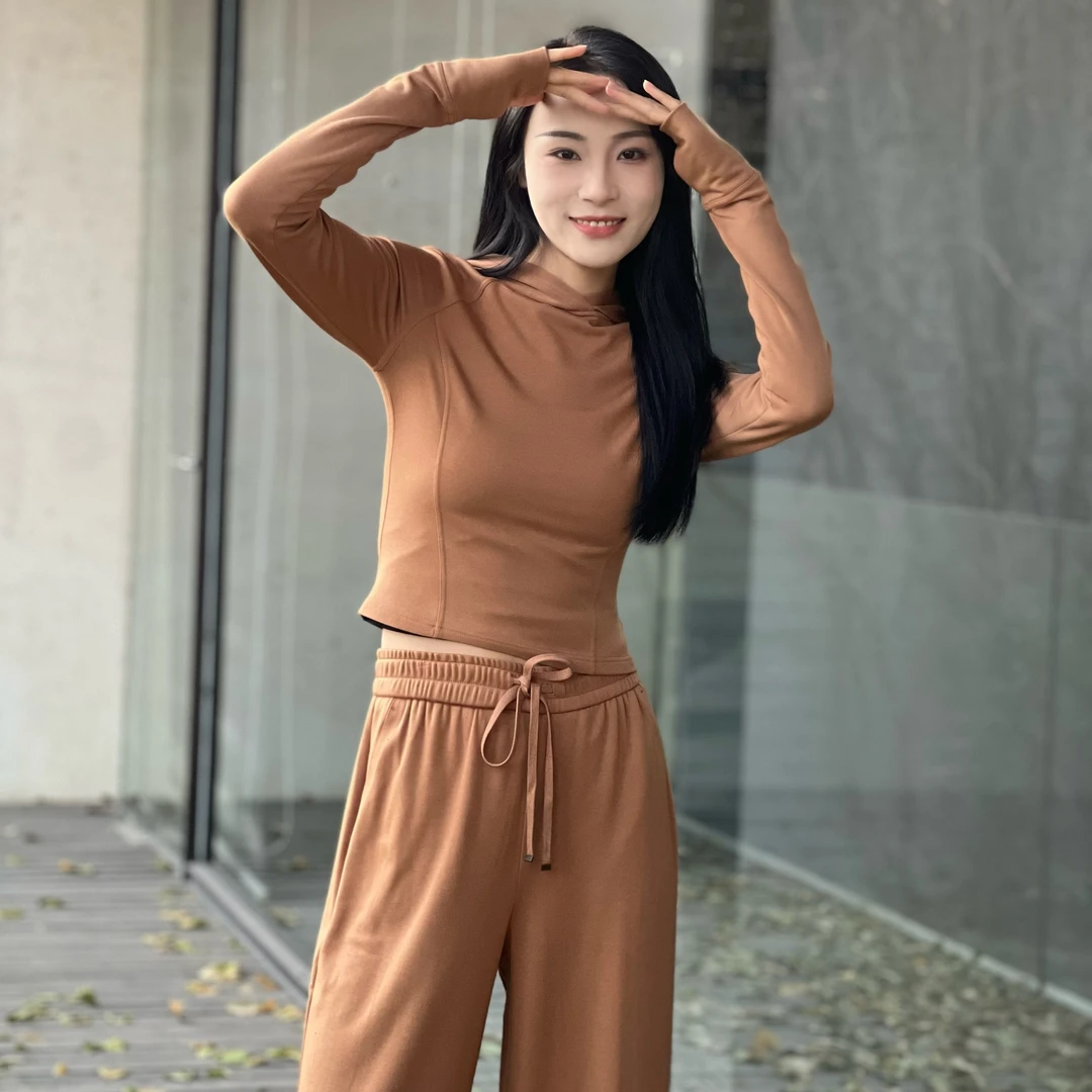 哥弟新款女装休闲质感百搭气质简约甜酷修身长 袖连帽卫衣1300987