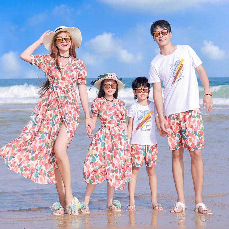 海边度假亲子装母女装一片式大码沙滩裙洋气雪纺连衣裙显瘦长裙