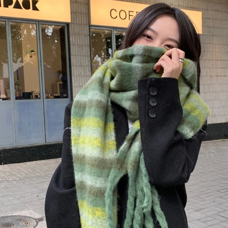 韩版条纹围巾冬季女生高级感拉毛彩色保暖围脖学生情侣披肩两用