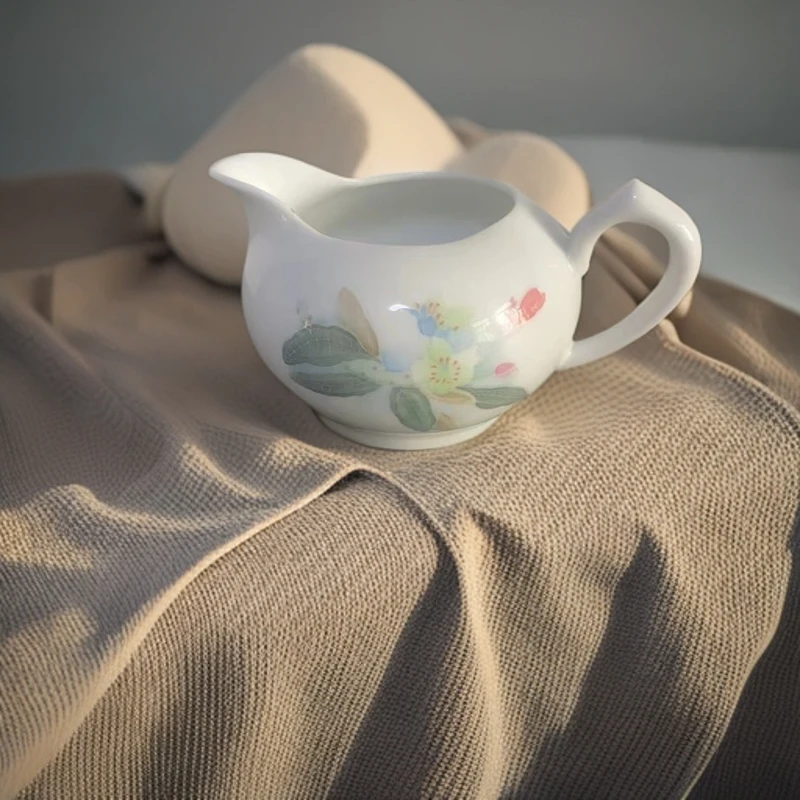 醴陵釉下五彩荷气生财公道杯