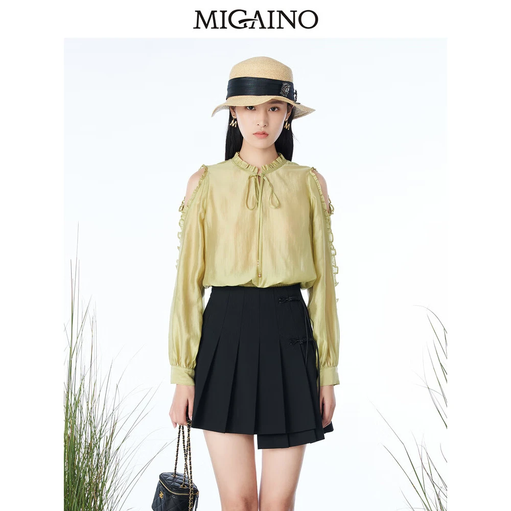 Migaino曼娅奴露肩衬衫女春新款木耳边灯笼袖设计感小众上衣