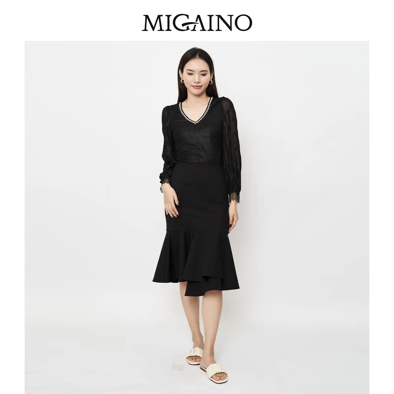 【限时特卖】Migaino曼娅奴黑色半身裙女气质收腰显瘦小黑裙