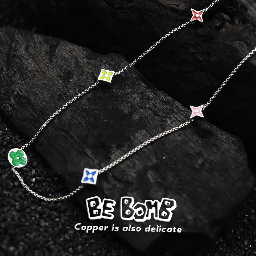 铜合金项链 BE BOMB 老古花四叶草珐琅高定CD项链 简约百搭时尚