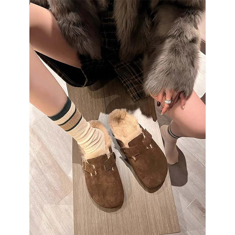 日系勃肯鞋女2024冬季新款懒人一脚蹬包头半拖鞋外穿加绒毛毛拖鞋