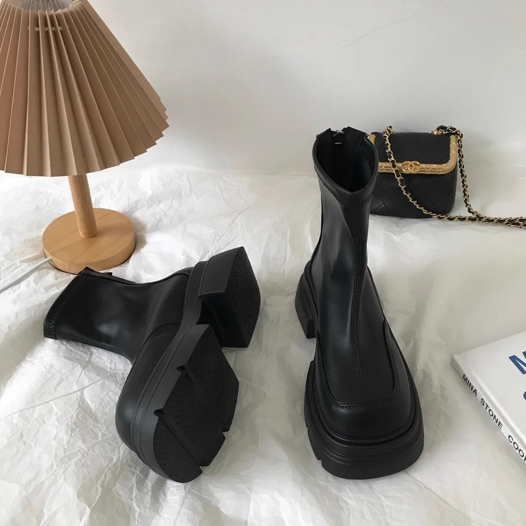 厚底黑色马丁靴女2024新款秋冬女鞋英伦风切尔西瘦瘦靴加绒短靴子