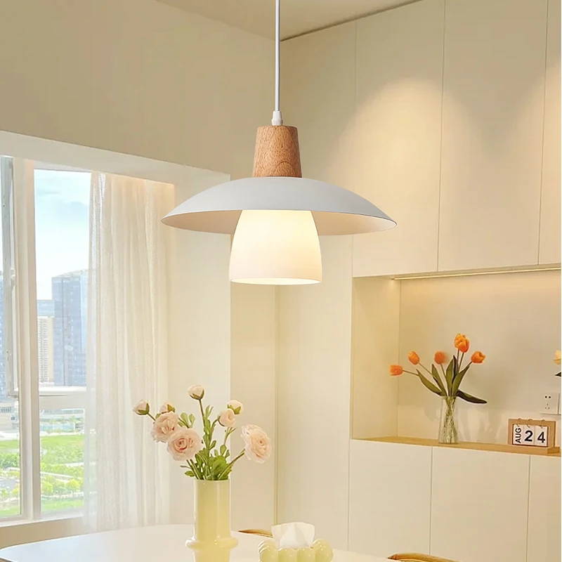 北欧餐厅吊灯原木风饭厅岛台吊灯个性日式玄关阳台创意床头吊灯