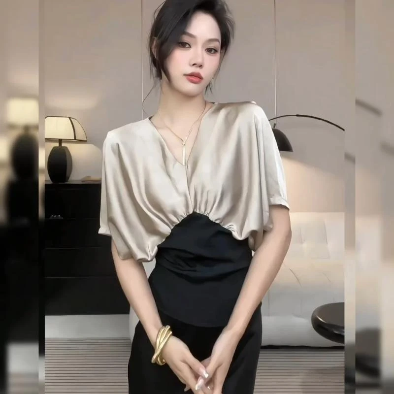 法式V领蝙蝠袖衬衫女新款拼接高级撞色气质收腰上衣