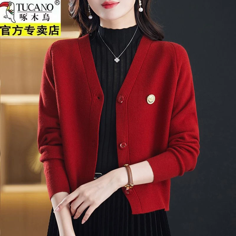 啄木鸟羊毛针织开衫2023春秋外套新款时尚短款蝙蝠袖披肩外搭上衣