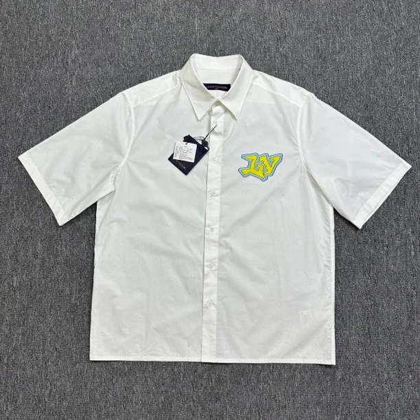 Louis Vuitton/路易威登 印花logo短袖衬衣/全新/50码/WL0023