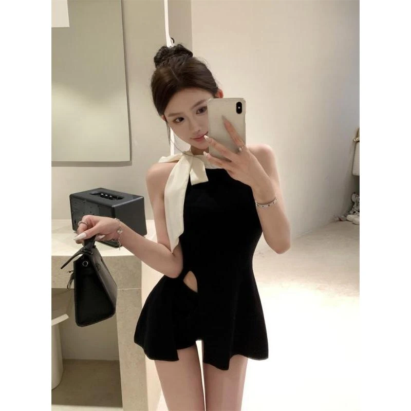 蝴蝶结黑色露背针织背心女性感夏季短款挂脖法式无袖上衣薄款外穿