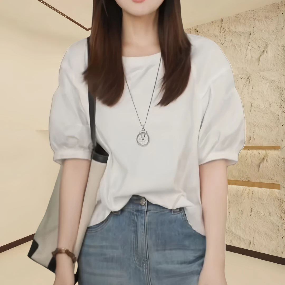 2025夏季新款轻奢气质时尚百搭圆领显瘦休闲短袖设计感纯色T恤女