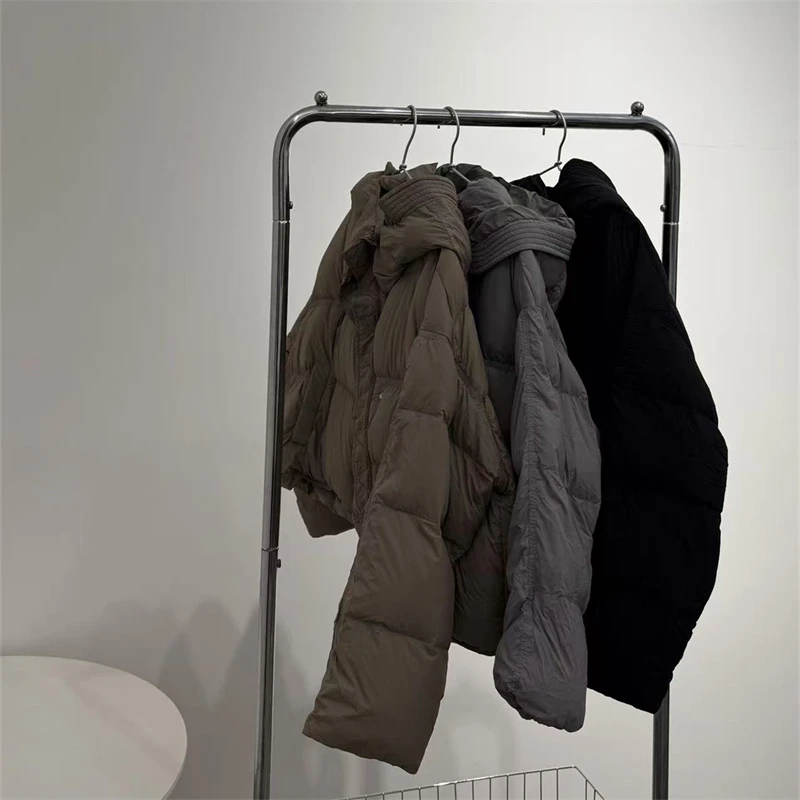 清短款连帽羽绒服no.退no.换