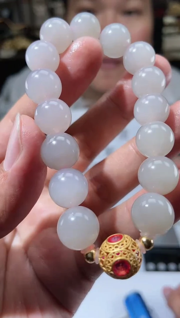 【闪购商品】定制和田玉天然和田玉多样性发其一