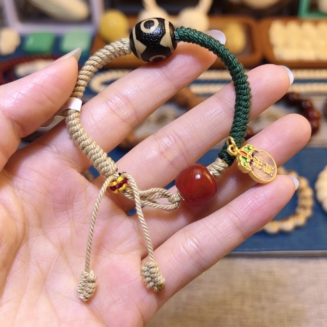 【闪购商品】库克手串小天手绳随机