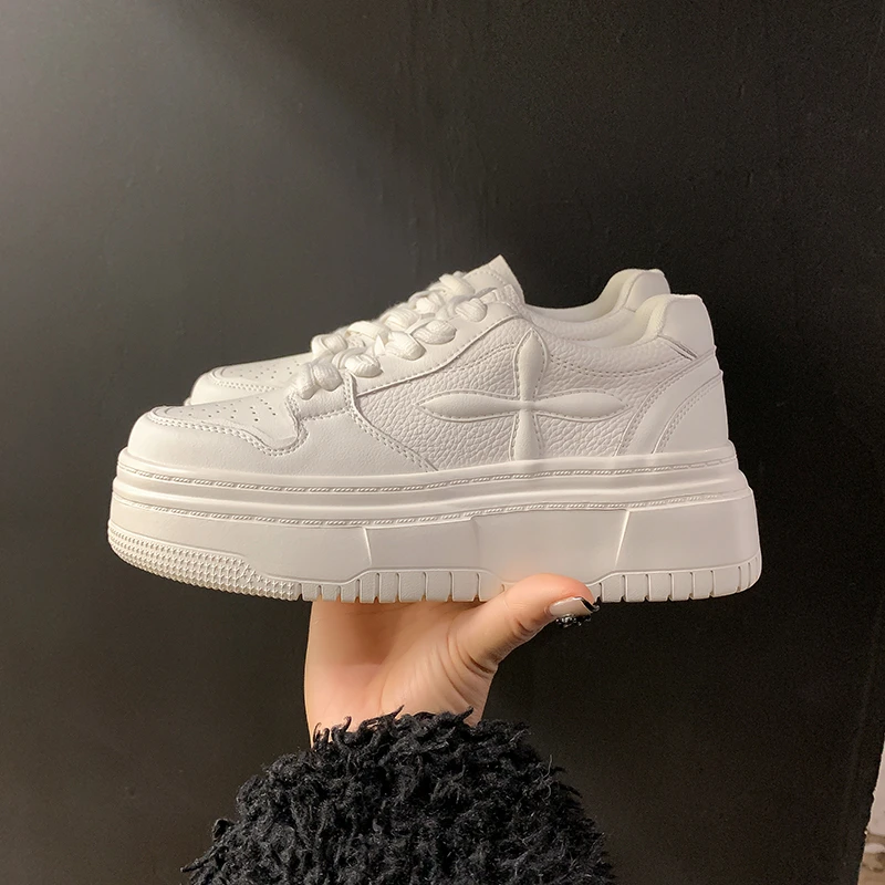 再见一米五~~真皮厚底增高松糕休闲板鞋女小白鞋-245633-1