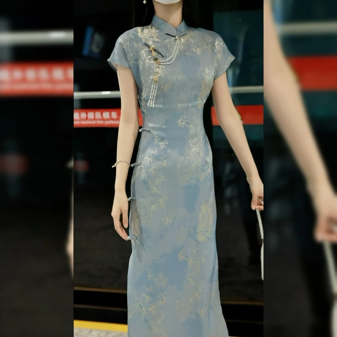 俏娘鱼古法改良旗袍女2025年春夏新款日常可穿蓝色提花短袖新中式