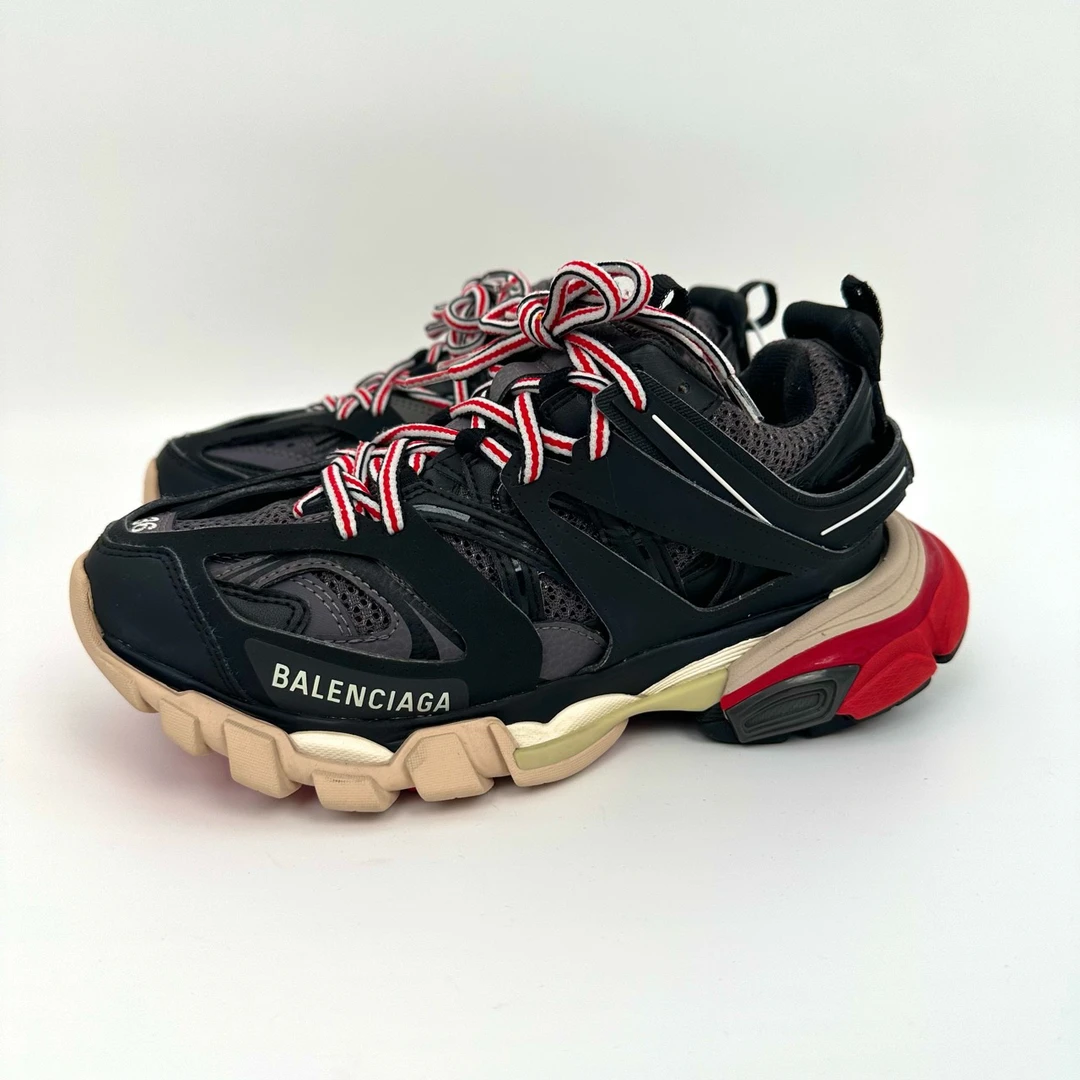 36码 BLCG巴黎世家 黑红色Track老爹鞋 98新 SY0068
