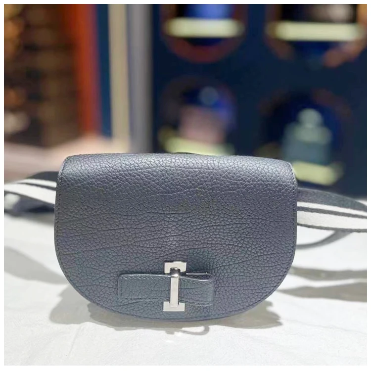 95新 Delvaux/德尔沃 安洁利田哥斜挎包/BK0063366