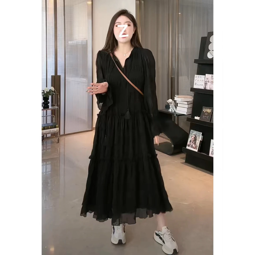 胖mm大码女装大摆黑恶裙子2025早春新款甜美范洋气压褶长袖连衣裙