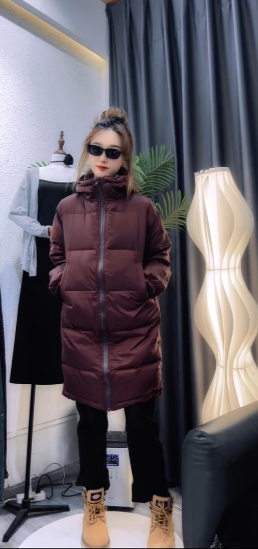 中长款韩版连帽羽绒服      女款时尚休闲百搭女士加厚保暖冬季