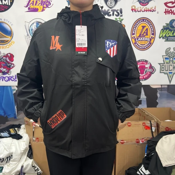 升级版纽扣硬壳冲锋衣