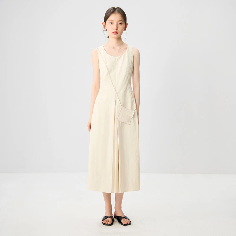 自巧小个子女装穿搭设计感U领无袖连衣裙收腰显瘦长裙 24ZQ92315