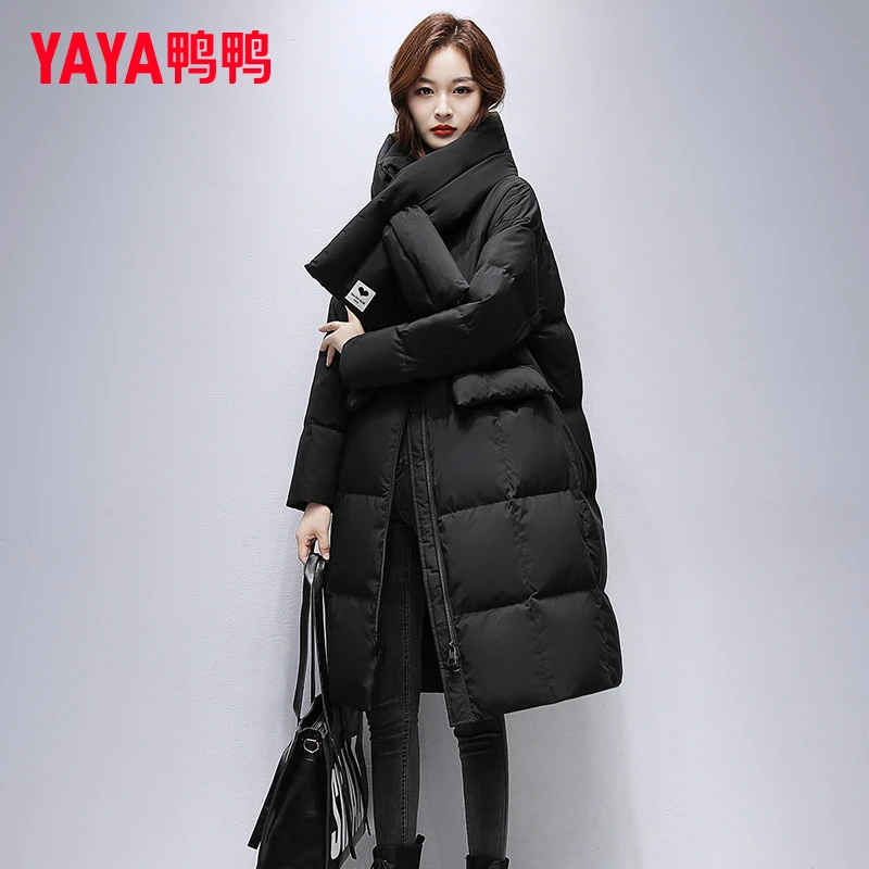 YAYA/鸭鸭黑色长款高端羽绒服女2024新款爆款时尚设计感过膝外套