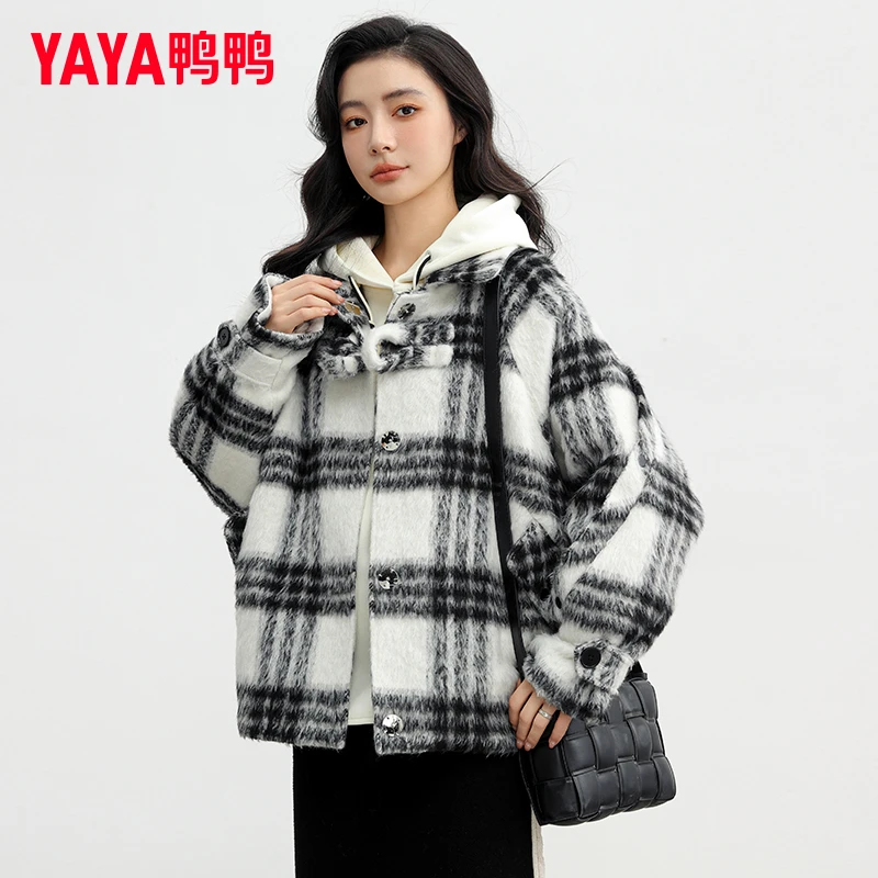 YAYA/鸭鸭短款羽绒服女2024新款时尚复古格子保暖卫衣两件套外套