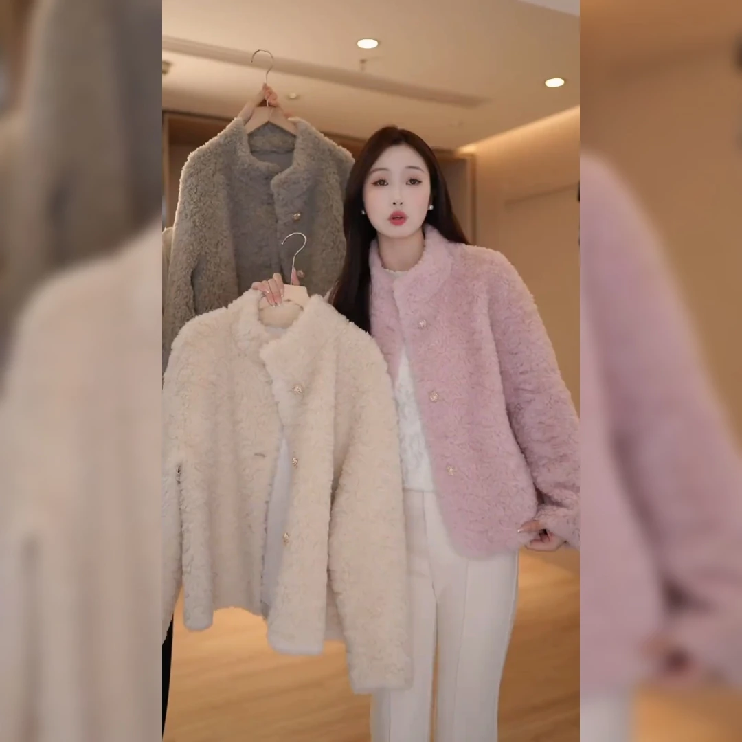 小香风皮毛一体高级感上衣2024冬季新款加厚保暖立领宽松减龄外套