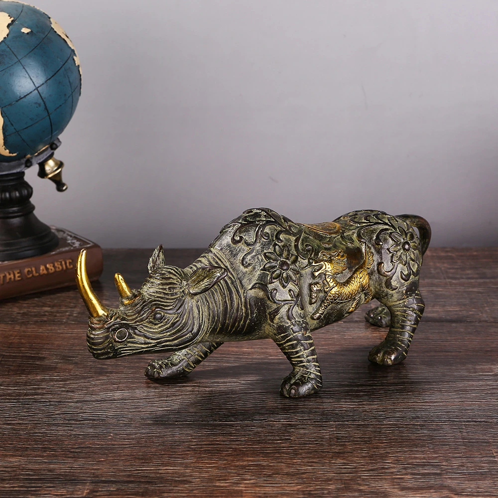 黄铜做旧客厅办公室犀牛摆件实心老式祈福风水铜器仿古茶宠工艺品