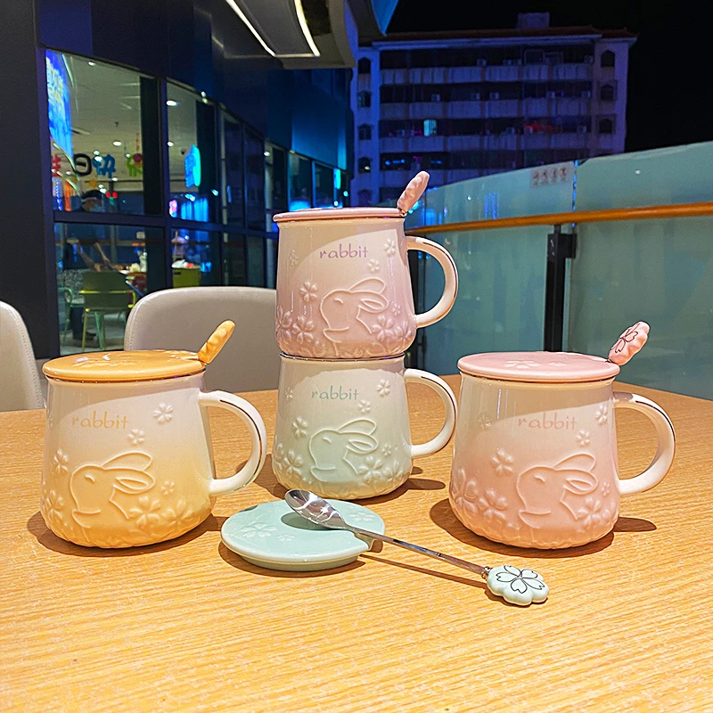 高颜值时尚浮雕樱花萌兔水杯陶瓷带盖勺轻奢咖啡杯家用省钱风杯子