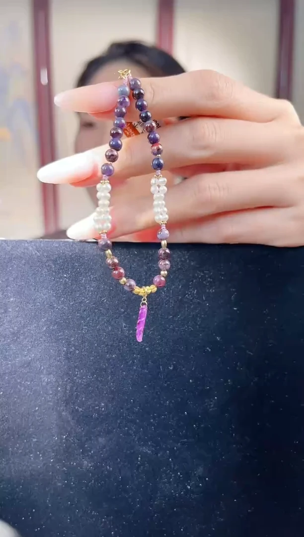 【闪购商品】苏纪石（舒俱来）手链k金未镶嵌