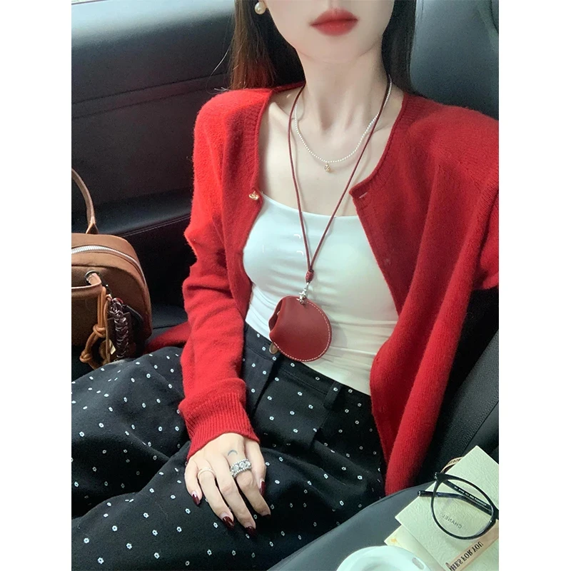 时尚穿搭女秋季排扣长袖宽松显瘦百搭小众针织开衫波点直筒休闲裤