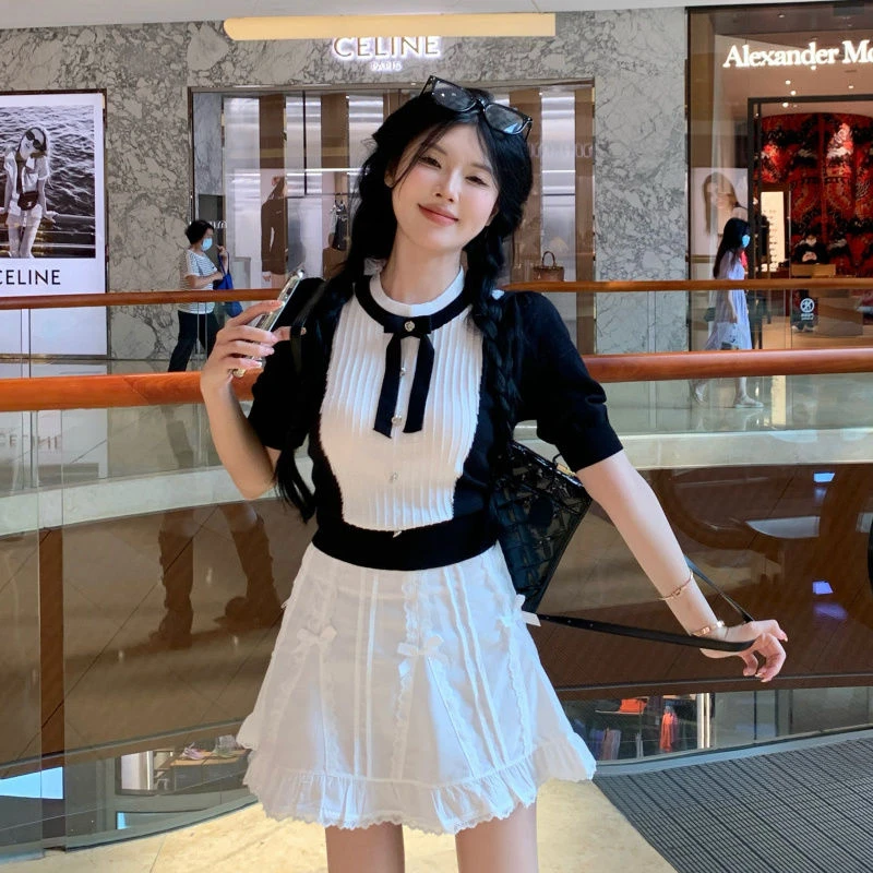 2025新款白色半身裙女显瘦高腰设计感蕾丝花边拼接a字短裙子