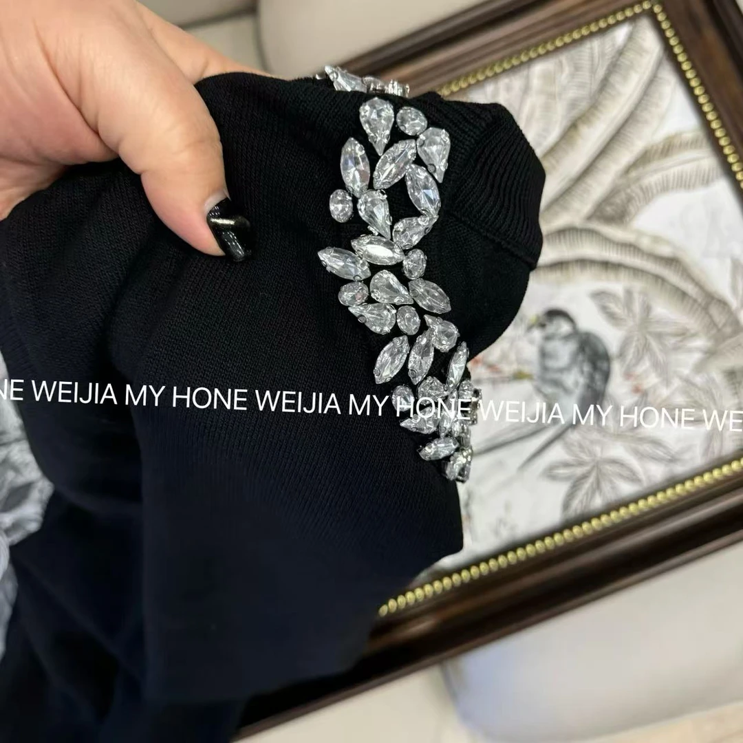 【WJ】 秋款   崔 3176  俩色针织上衣 （小码-大码）