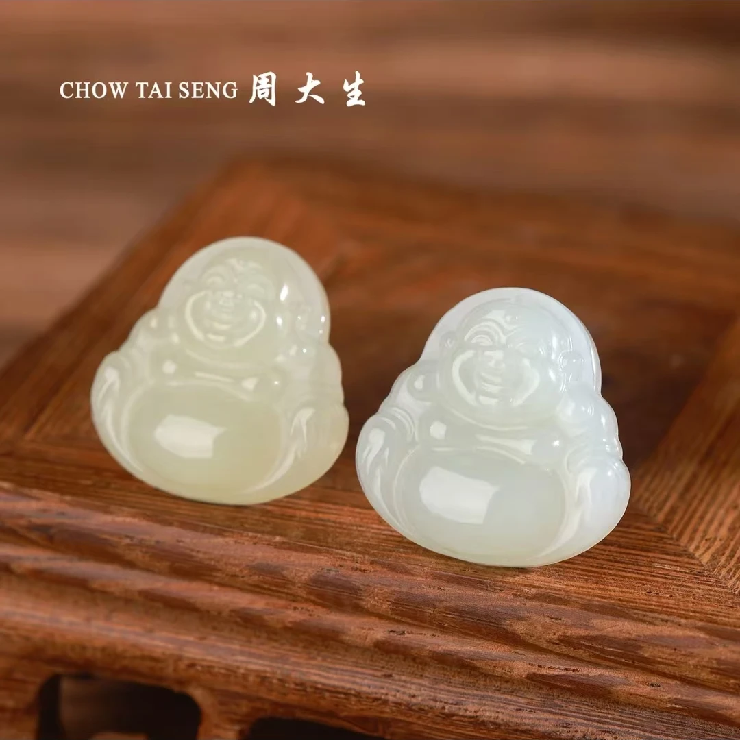 Chow Tai Seng/周大生和田玉佛公吊坠女款时尚精美挂坠简约又百搭