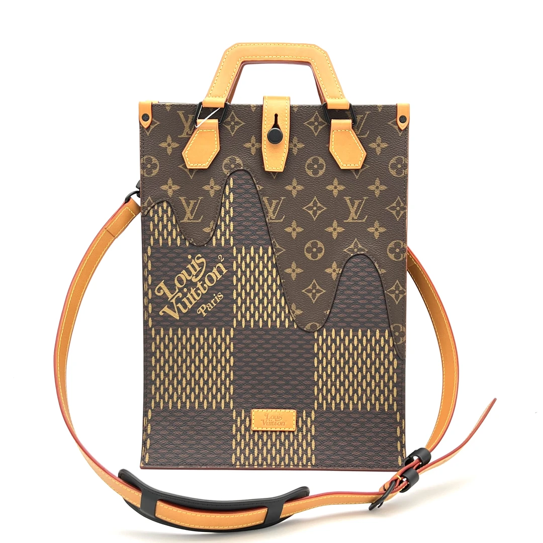 99新 LouisVuitton/路易威登 LV/NIGO联名琴谱包/斜挎包/手提包