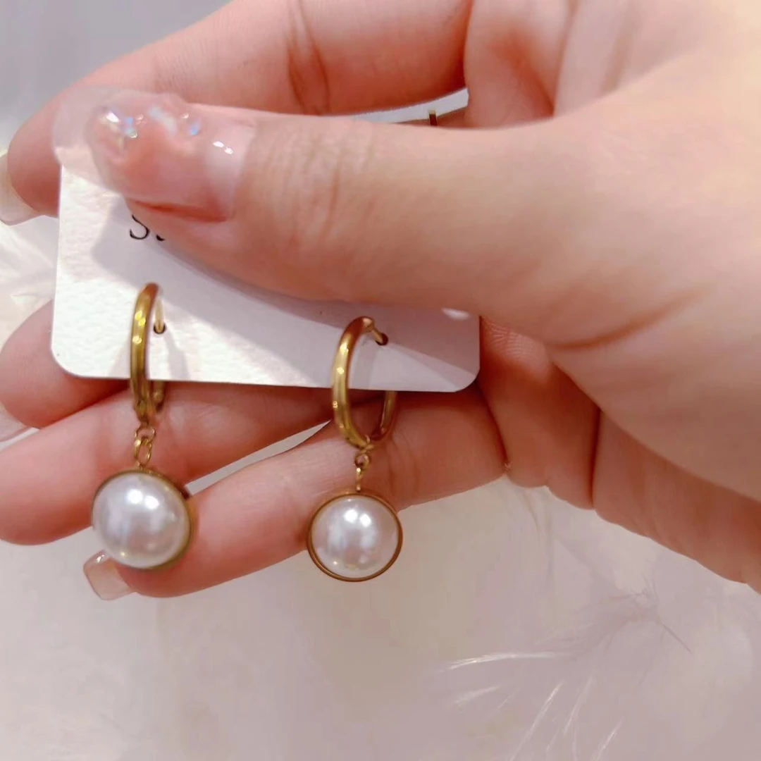 钛钢耳饰 钛钢耳饰A-1325钛钢高级感耳扣耳环时尚轻奢耳圈打工人