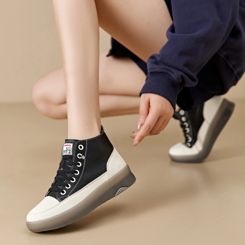 秋季新款真皮软底高帮小白鞋透气百搭妈妈短靴