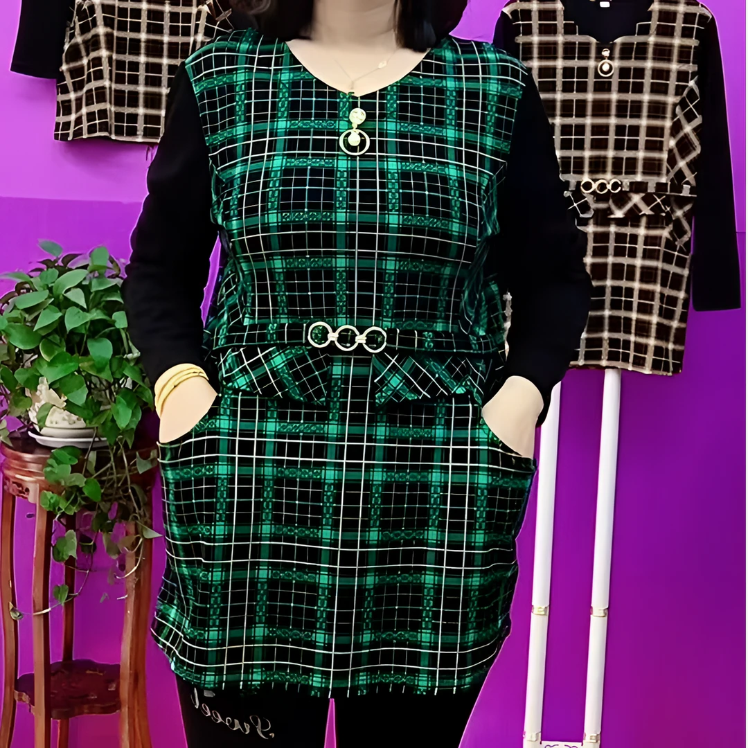 新款气质中年妈妈百搭宽松遮肚子上衣时尚格子双兜圆领中长款小衫