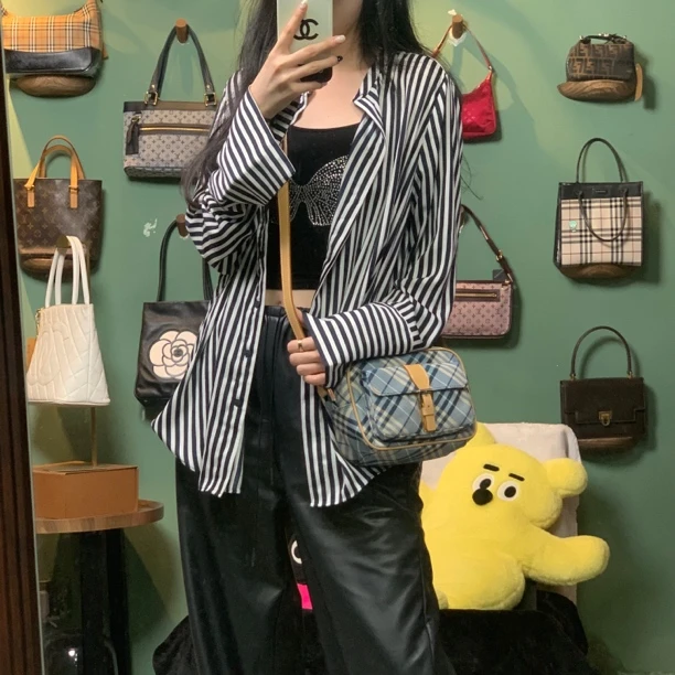 95新 BURBERRY/博柏利 H879/蓝色斜格纹斜挎包