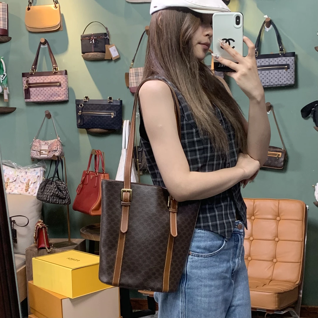 95新 Celine/思琳 H643/水桶包时尚大方轻奢
