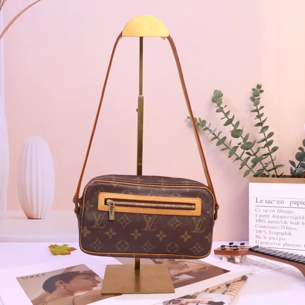 95新 LouisVuitton/路易威登 A0884小号开口笑女士棕色经典双层