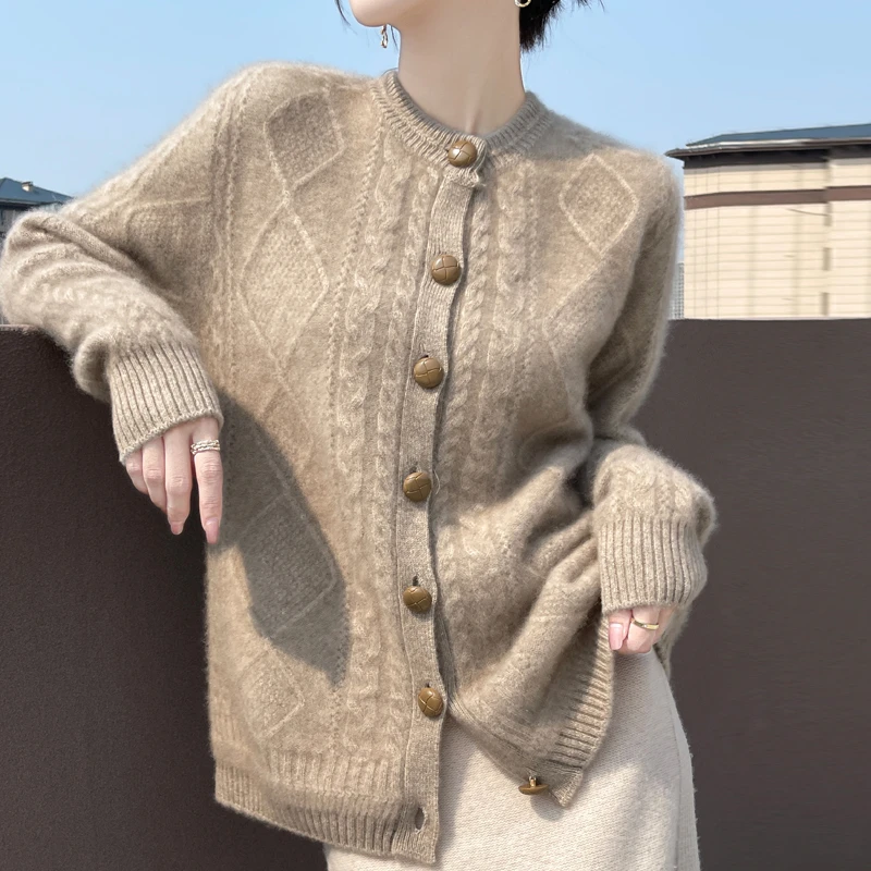 秋冬新款100%纯羊毛圆领开衫七针扭花加厚女外套宽松长袖针织毛衣
