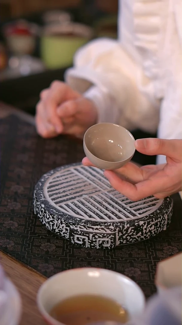 【闪购商品】其他薄胎草木灰杯子