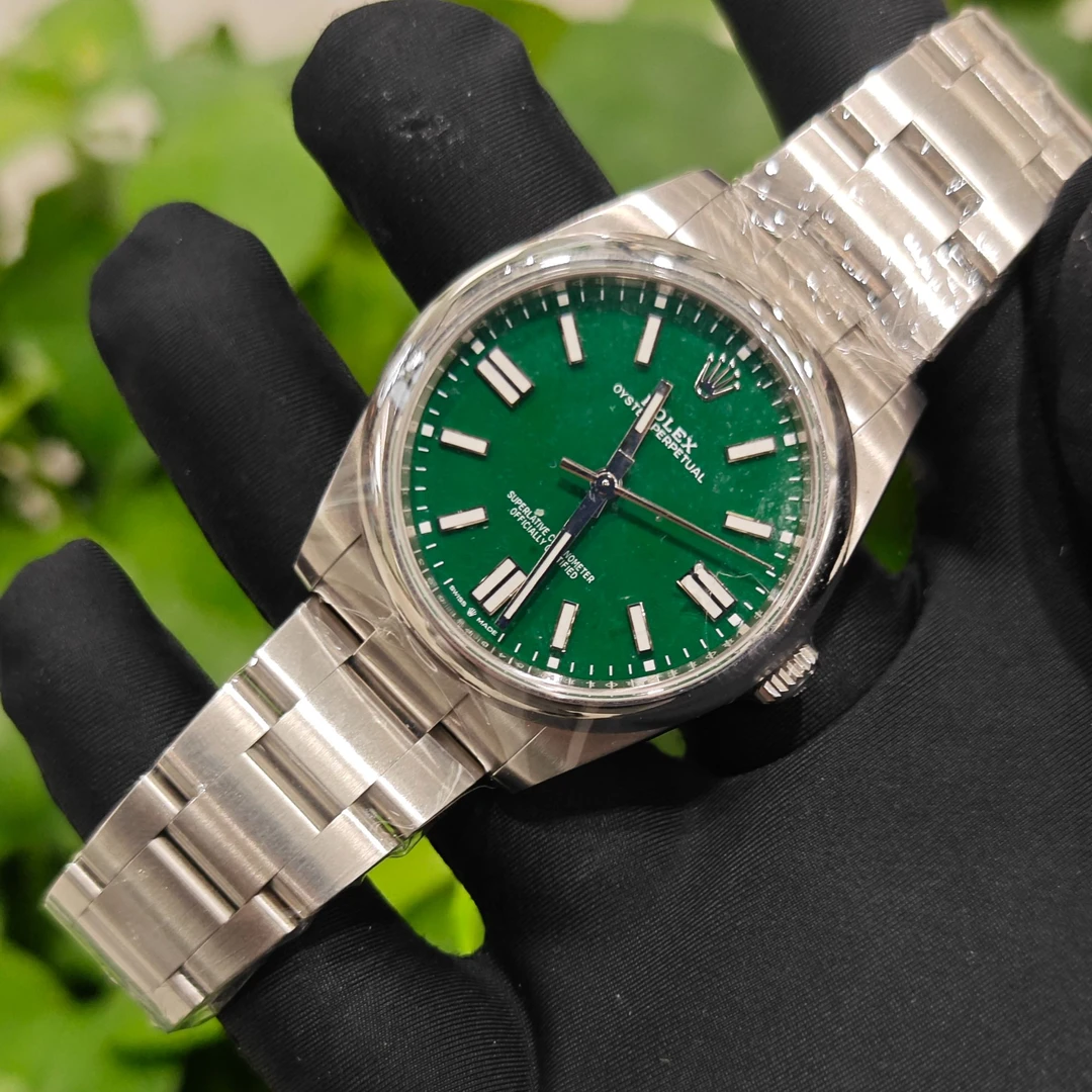 95新 Rolex/劳力士 24年蚝式恒动系列124300绿盘男士简约机械腕表