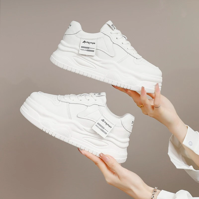 春季爆款2024熊猫板鞋厚底小白鞋显瘦小时尚休闲运动鞋女百搭潮流