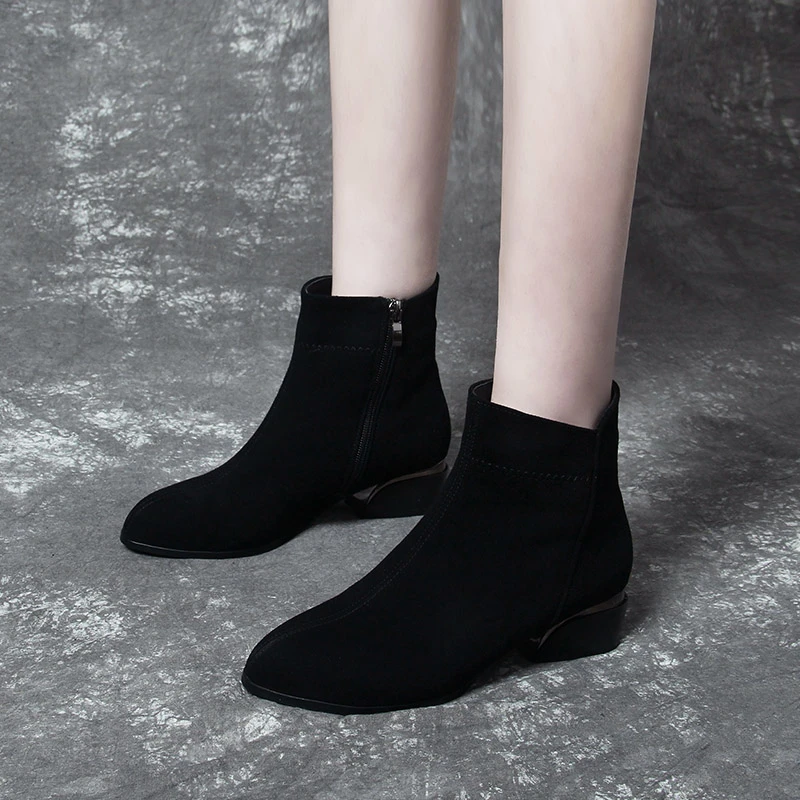 羊皮尖头粗跟短靴女2023年秋冬新款时尚百搭短筒真皮英伦风瘦瘦靴